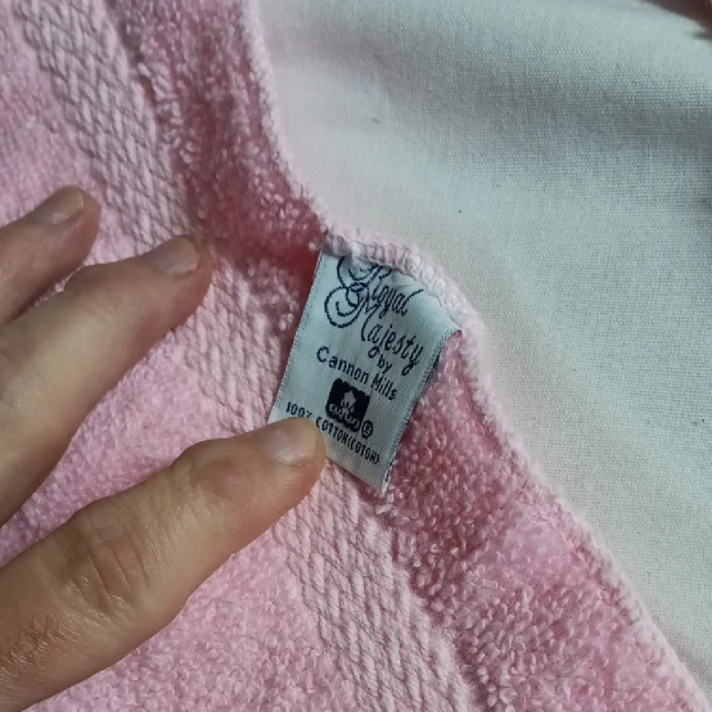 7 pc  Pink Shell Design Bath Towel